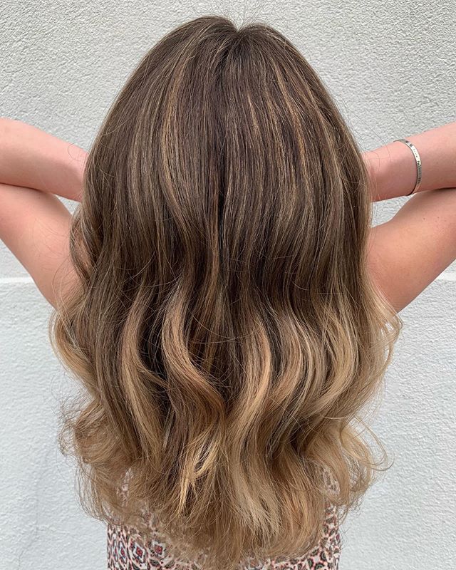 69160099_257969401827564_3105605328021125839_n Home